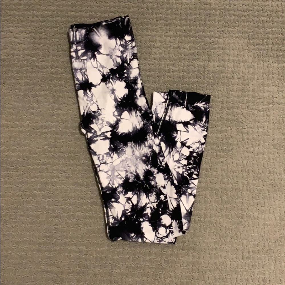 PEACH tie dye leggings